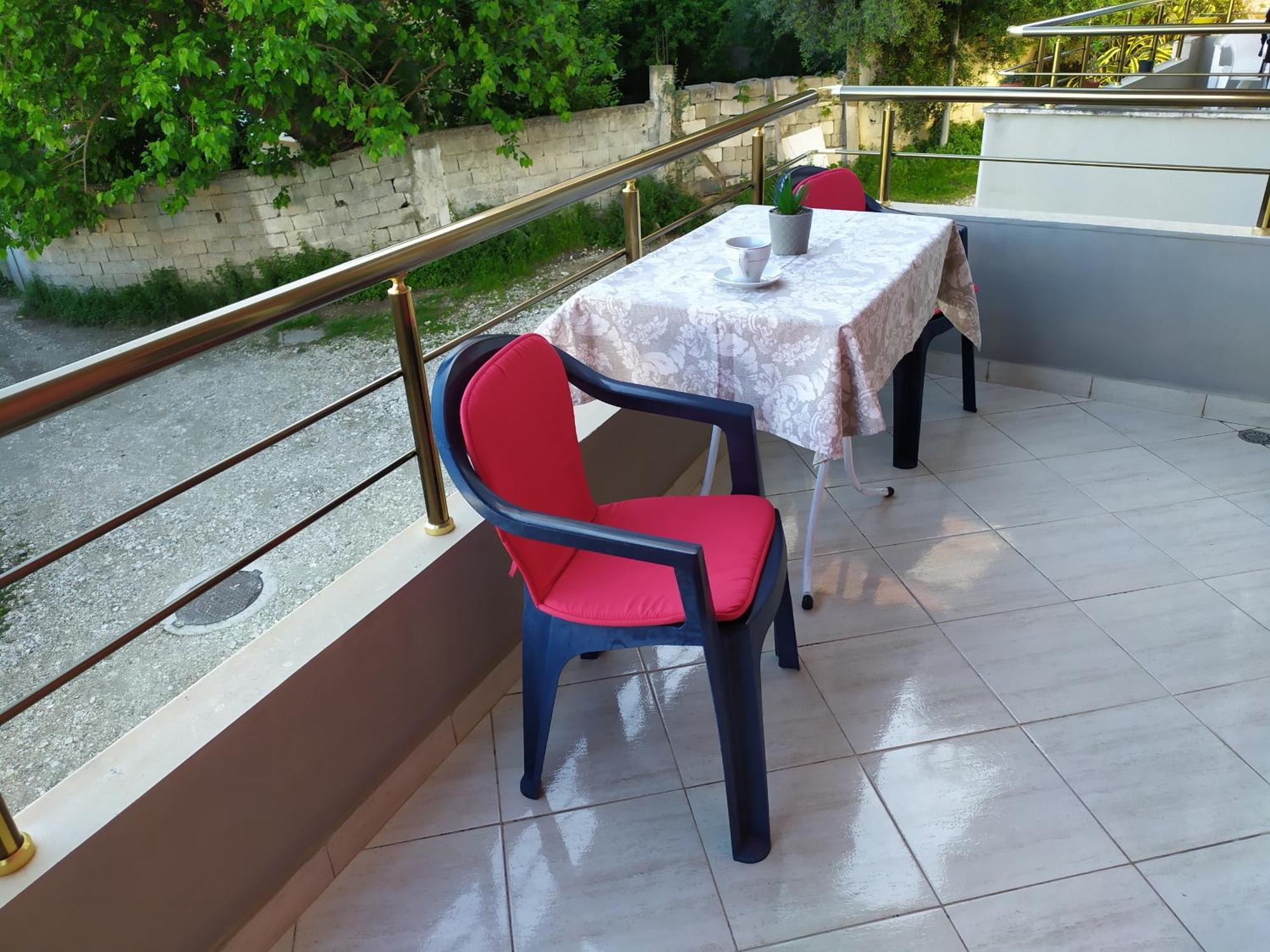 Valbona Apartments Vlorë Εξωτερικό φωτογραφία